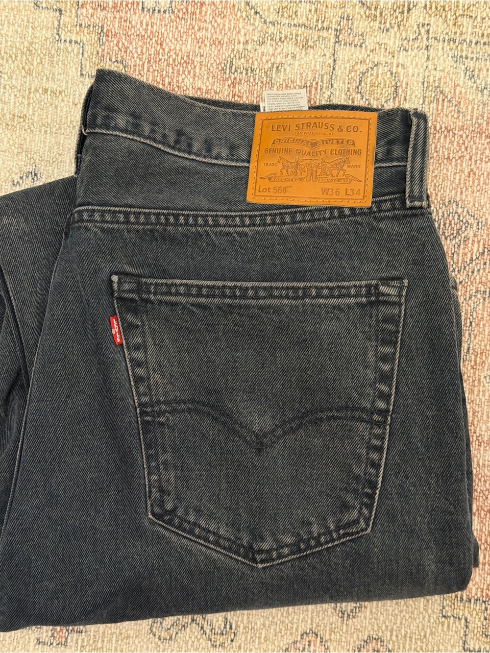Levi's 568 Premium Men's Charcoal Black Straight Jeans